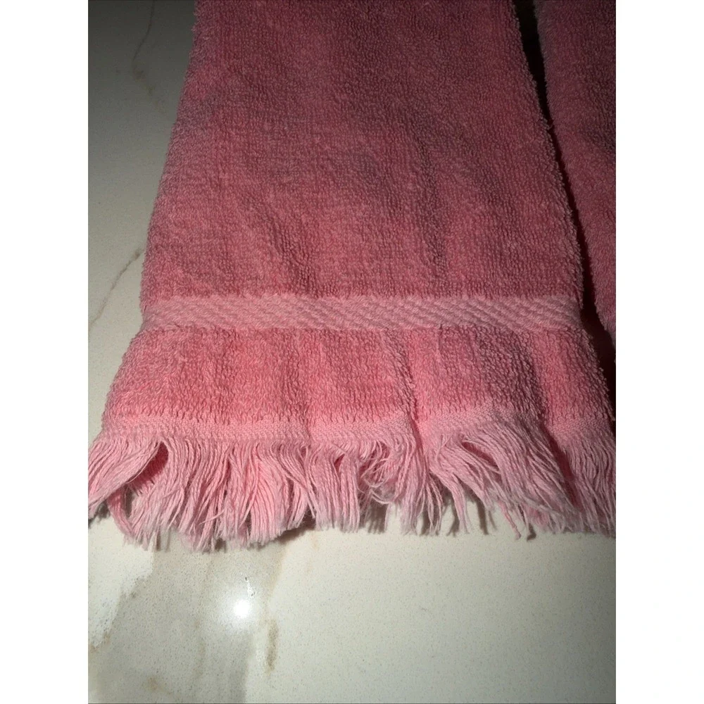 2 Vintage Fieldcrest Hand Towels Solid Pink Fringe 16